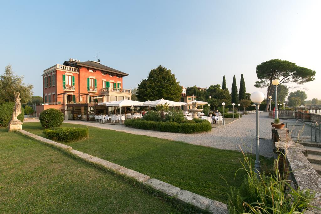 Villa Pioppi Hotel Sirmione Exterior photo